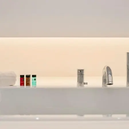 בית נופש Huswell - Luxurious In With Sauna