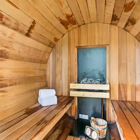 Huswell - Luxurious In With Sauna *